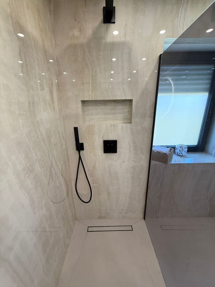 WhatsApp Image 2025-10-22 at 11.24.54 (5) (1) (1)