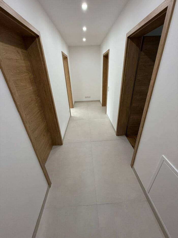 WhatsApp Image 2025-10-22 at 11.26.15 (1) (1)